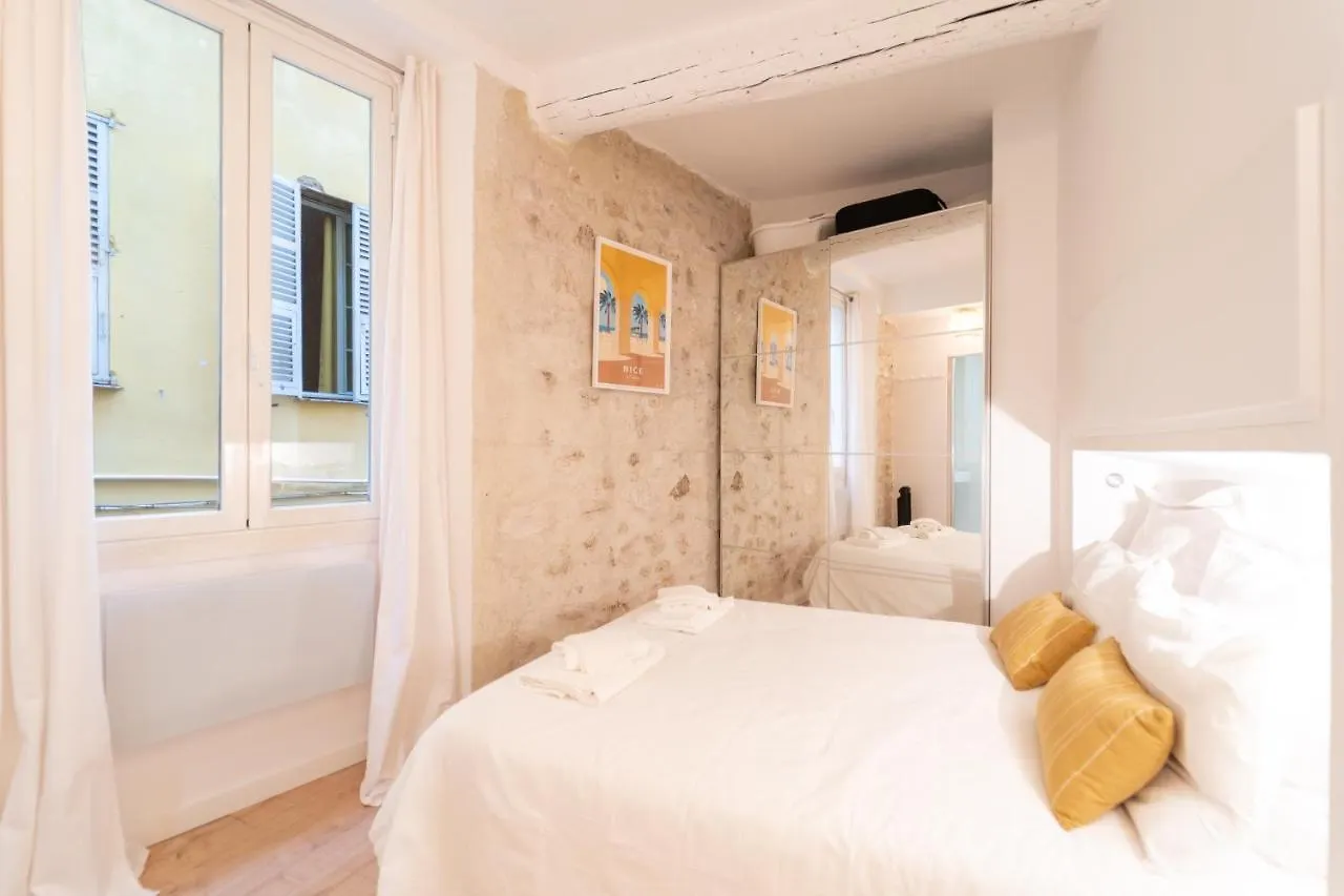 Suite Fusion - Charme De L'Ancien Et Confort Moderne - Vieux Nice - 2 Chambres - Wifi - 5 Min Des Plages - 30 Min De Cannes Et Monaco