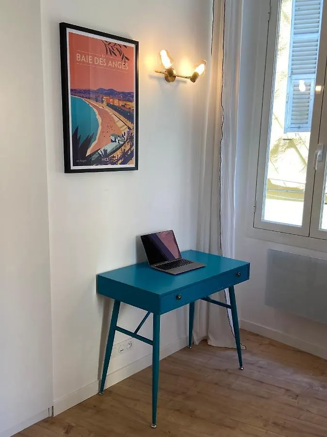 Suite Fusion - Charme De L'Ancien Et Confort Moderne - Vieux Nice - 2 Chambres - Wifi - 5 Min Des Plages - 30 Min De Cannes Et Monaco 0*,  France