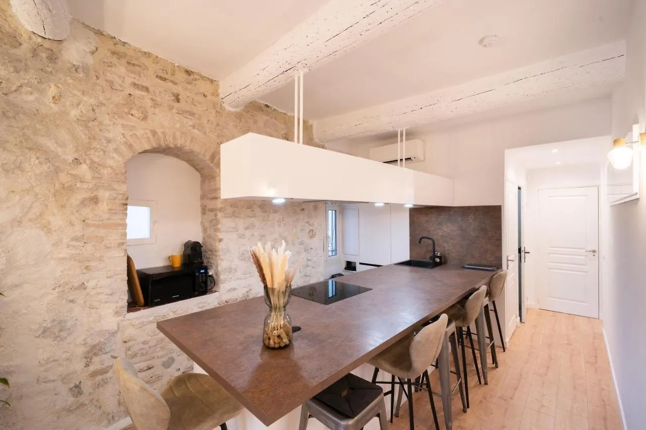 Suite Fusion - Charme De L'Ancien Et Confort Moderne - Vieux Nice - 2 Chambres - Wifi - 5 Min Des Plages - 30 Min De Cannes Et Monaco